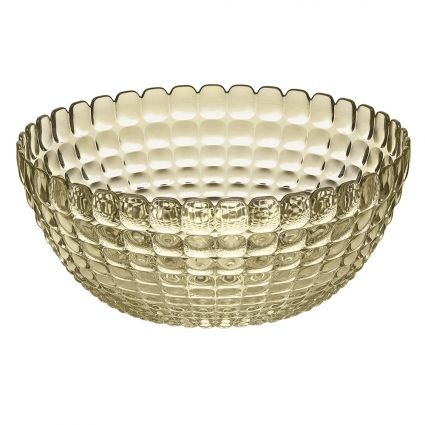 Салатница TIFFANY Салатница TIFFANYКомпания Guzzini основана в 1912 году. Она создает пластиковую посуду и аксессуары. Салатница имеет красивую форму и необычный дизайн, она украсит застолье, а также позволит красиво сервировать салаты. Удобная и неприхотлива в уходе.<br>