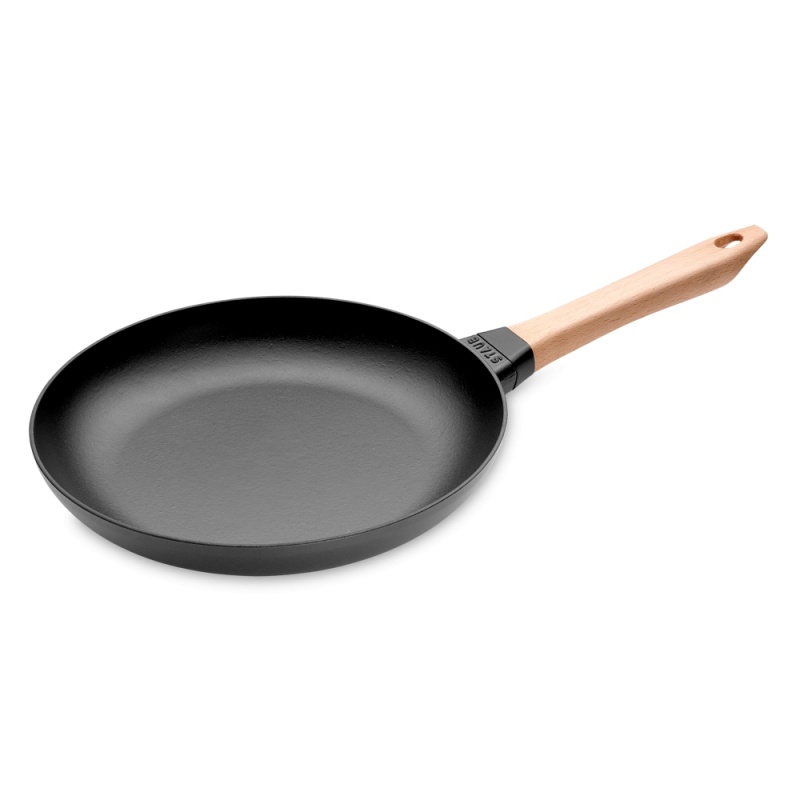 Сковорода чугунная круглая 28 см Staub с деревянной ручкой сковорода круглая с деревянной ручкой 24 см staub чёрный
