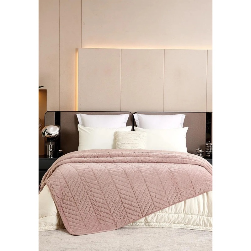 Покрывало 240 х 260 см The Eleventh Kingdom Bexley розовый 13390₽