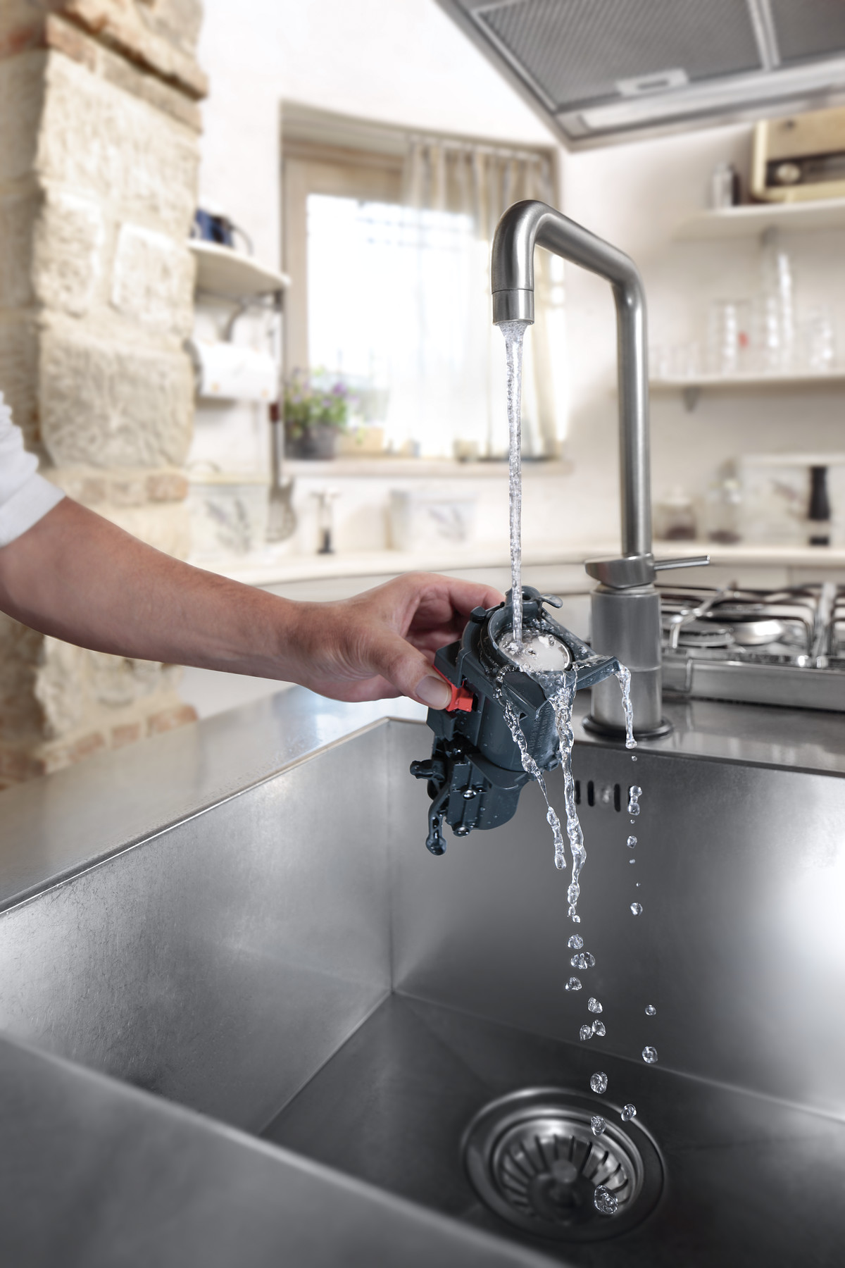 Кофемашина Delonghi ECAM35050B