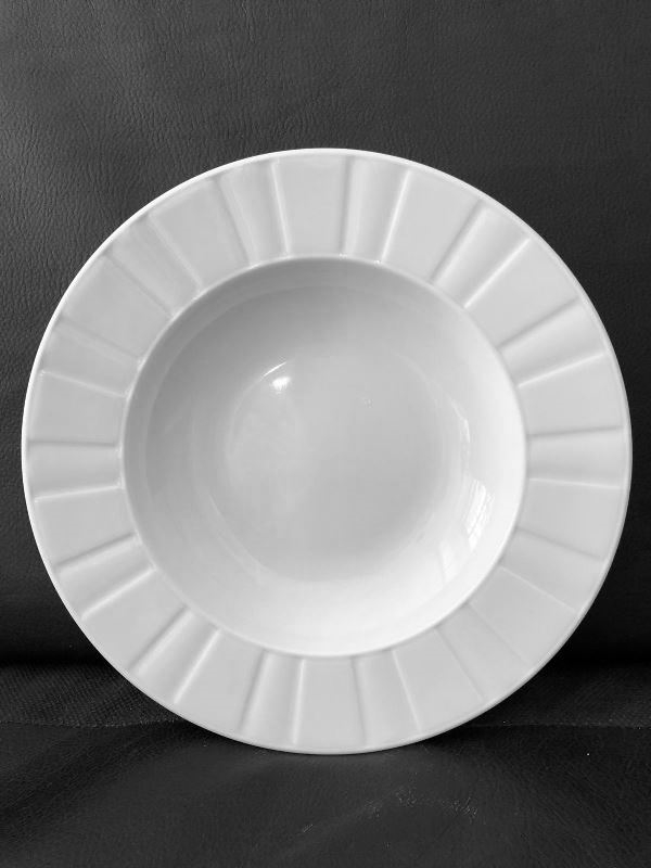 Тарелка глубокая 23 см Сmielow Oktawa