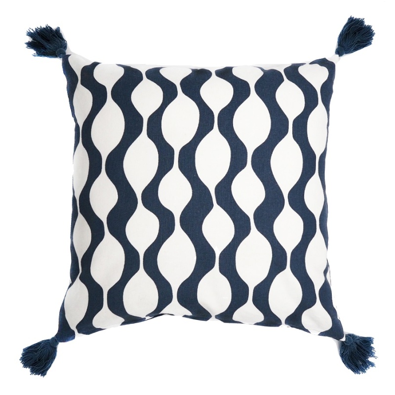 Чехол для подушки traffic с кисточками серо-синего цвета из коллекции cuts&pieces, 45х45 см Tkano CKH-TK22-CC0015