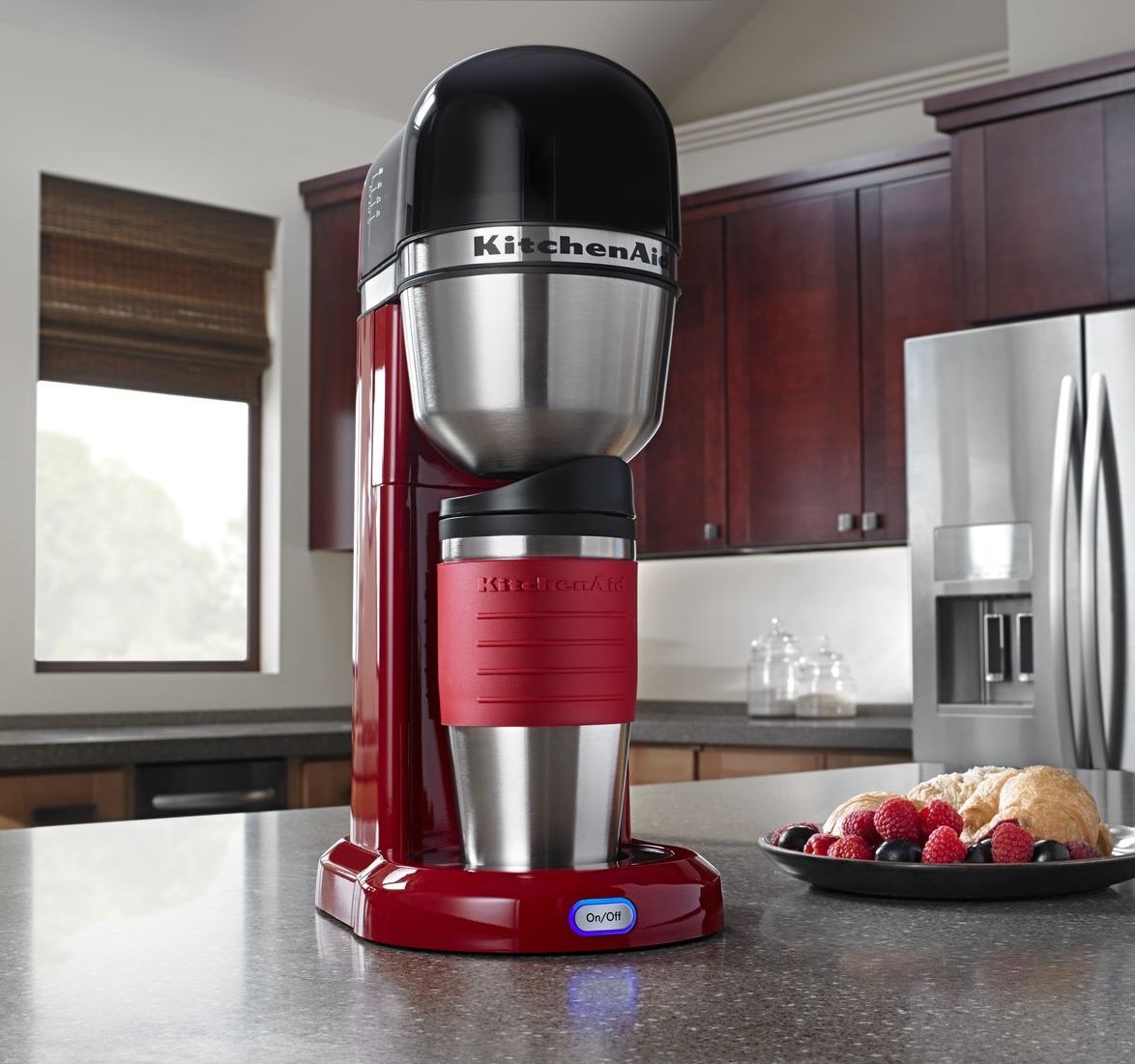 

Кофеварка с кружкой KitchenAid 5KCM0402EER