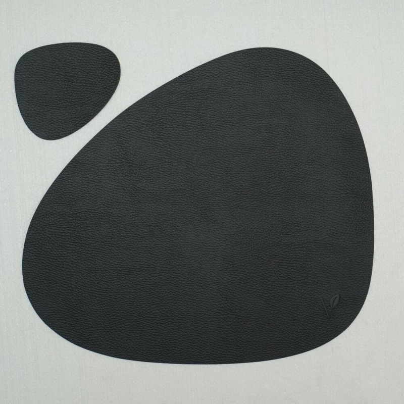 Салфетка подстановочная фигурная и подстаканник 37 x 44 см Vero черная