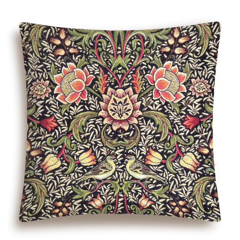Подушка 45 х 45 см Le Gobelin Моррис Ловцы клубники черная 2090₽