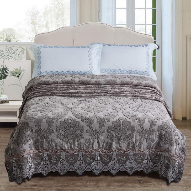 

Покрывало махровое 150 х 200 см Sofi de Marko Сюзанна кофе