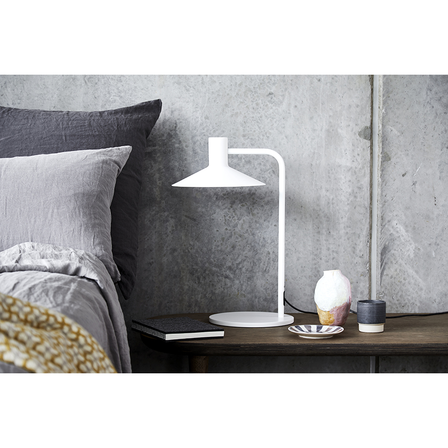 Лампа настольная 27,5 см Frandsen Minneapolis белый матовый от CookHouse