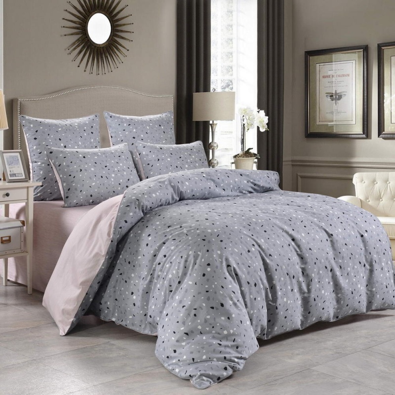 

Комплект постельного белья евро Sofi de Marko Гелия серый сатин