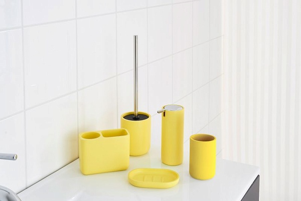 Дозатор д/жидкого мыла Young жёлтый