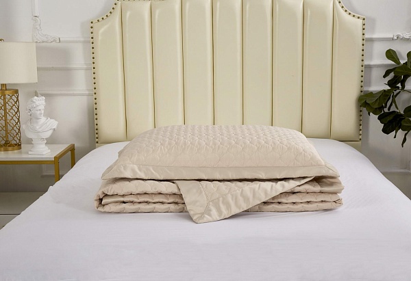 Комплект покрывало и наволочки 160 х 220 см Sofi de Marko Роксалана крем