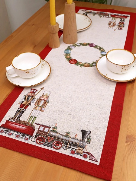 Дорожка 44 х 140 см Le Gobelin Щелкунчики красная