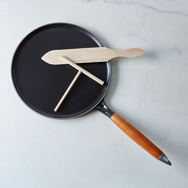 Сковорода с деревянной ручкой для блинов Staub 28 см