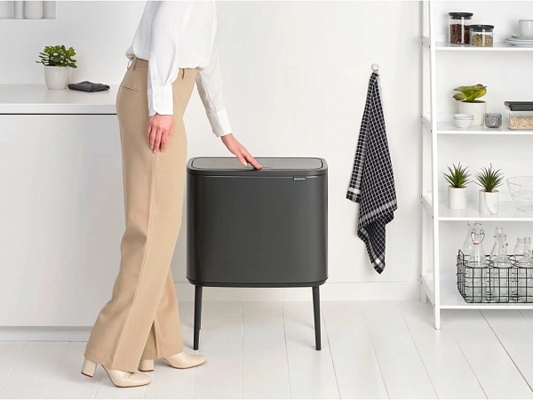 Мусорный бак 3 x 11 л Brabantia Bo Touch Bin тёмно-серый