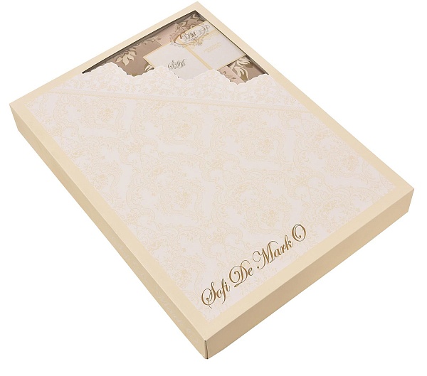 Комплект из покрывала и трёх наволочек 240 х 260 см Sofi de Marko Иветта молоко