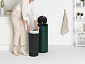 Мусорный бак 30 л Brabantia Touch Bin New зелёная сосна