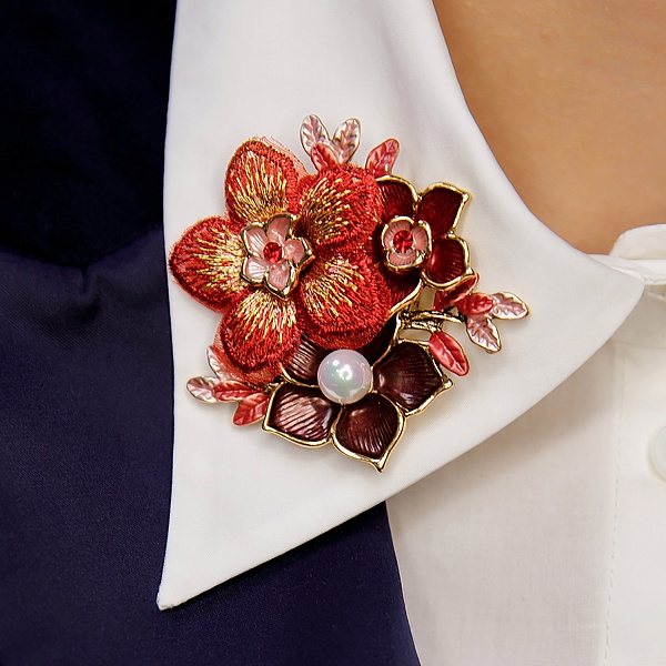 Брошь Букет, красный