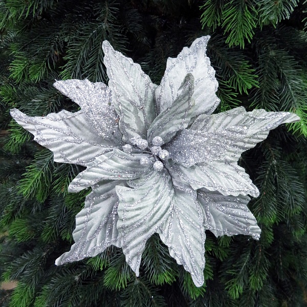 Цветок на клипсе 30 см House of Seasons Пуансеттия серебро
