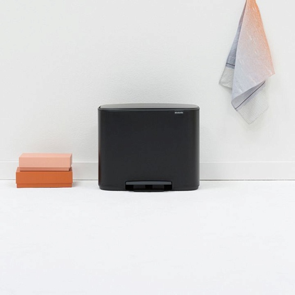 Мусорный бак 11 + 23 л Brabantia Bo Pedal Bin чёрный матовый