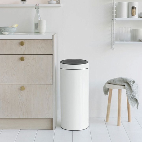 Мусорный бак 30 л Brabantia Touch Bin New белый
