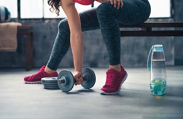 Бутылка для фруктовой воды Guzzini H2O серая