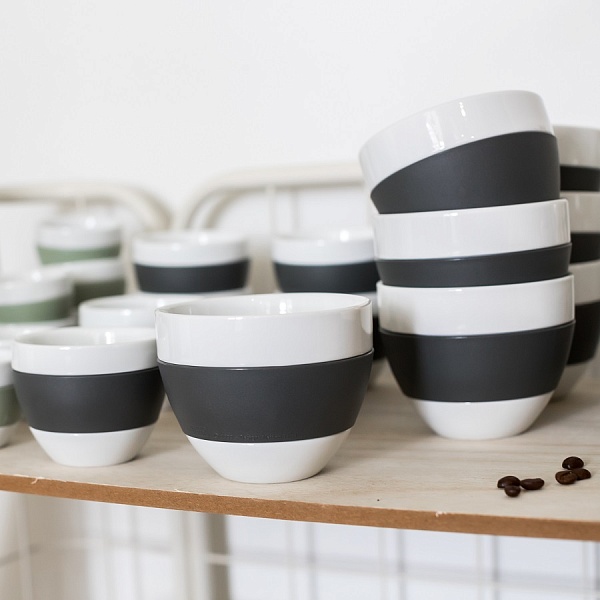 Чашка для латте 300 мл Koziol Aroma чёрный