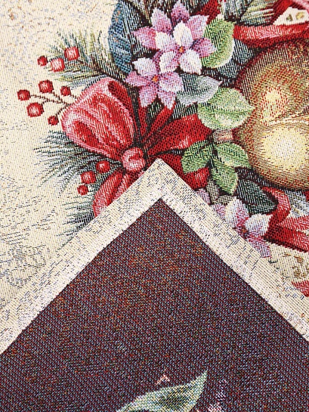 Скатерть 140 х 260 см Le Gobelin Золотой шар золото