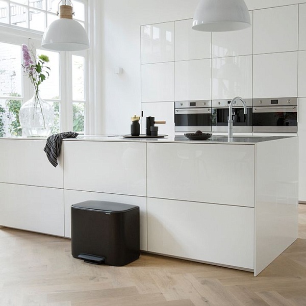 Мусорный бак 11 + 23 л Brabantia Bo Pedal Bin чёрный матовый