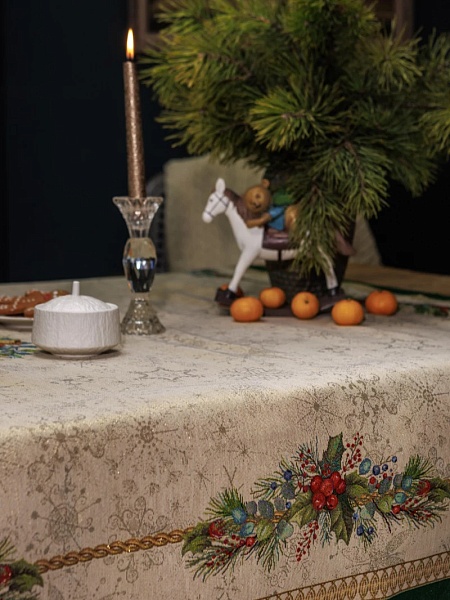 Скатерть 140 х 240 см Le Gobelin Елочные украшения