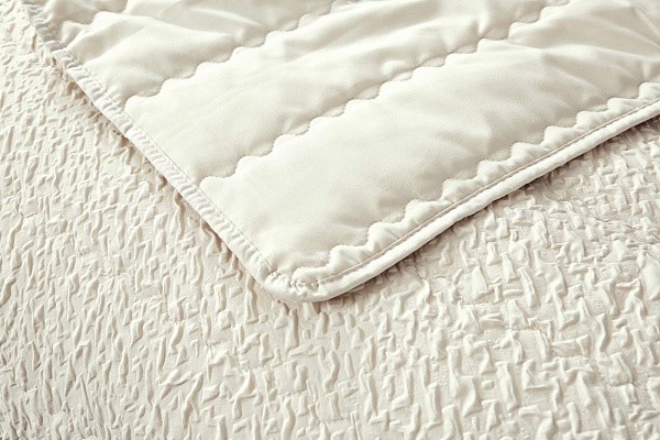 Надин (молоко) Покрывало 230х250