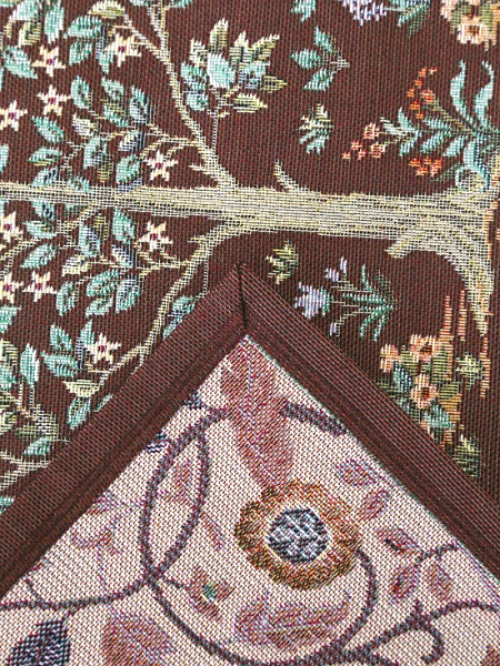 Скатерть 140 х 140 см Le Gobelin Древо Махагон