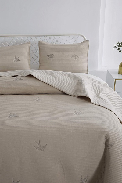Комплект покрывало и наволочка 160 х 220 см Sofi de Marko Жаклин беж
