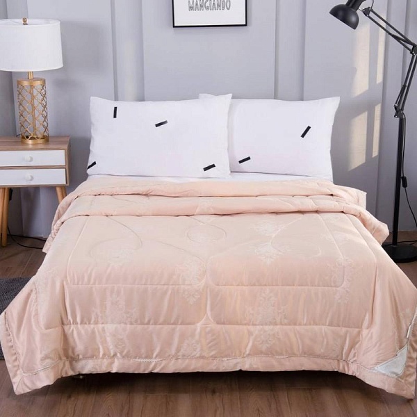 Одеяло 160 х 220 см Sofi de Marko Шарлиз персик