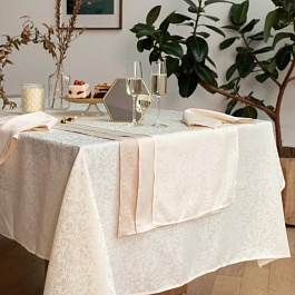 Скатерть 140 х 180 см Sofi de Marko Бекки молоко