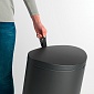 Мусорный бак 40 л Brabantia FlatBack+ Минерально-графитовый