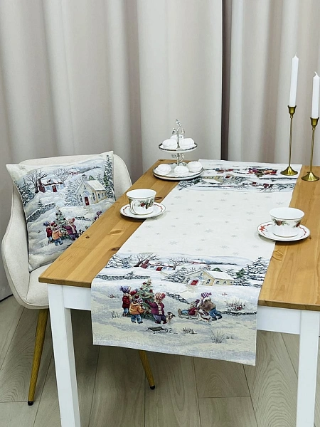 Дорожка 44 х 180 см Le Gobelin Новогодние каникулы серебро