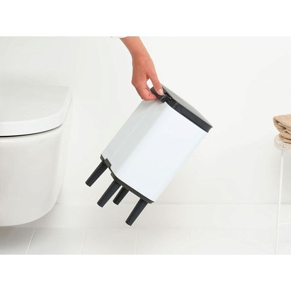 Мусорный бак 4 л Brabantia Bo Hi белый