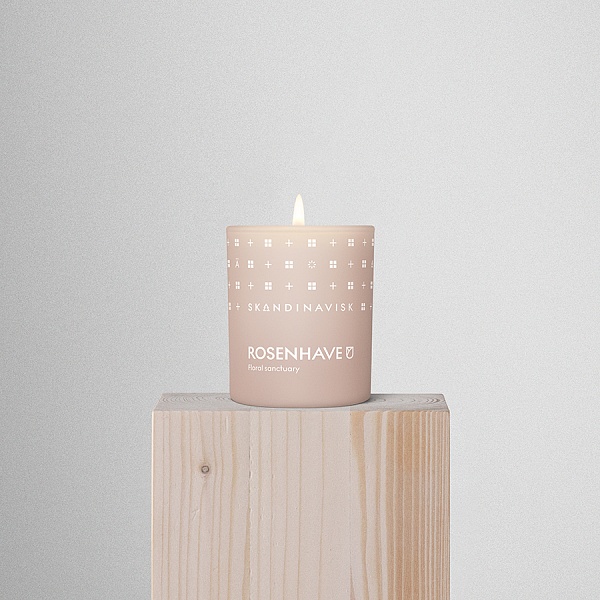 Свеча ароматическая Skandinavisk Rosenhave с крышкой 65 г
