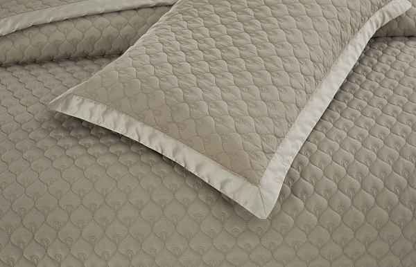 Комплект покрывало и наволочки 160 х 220 см Sofi de Marko Роксалана кофе