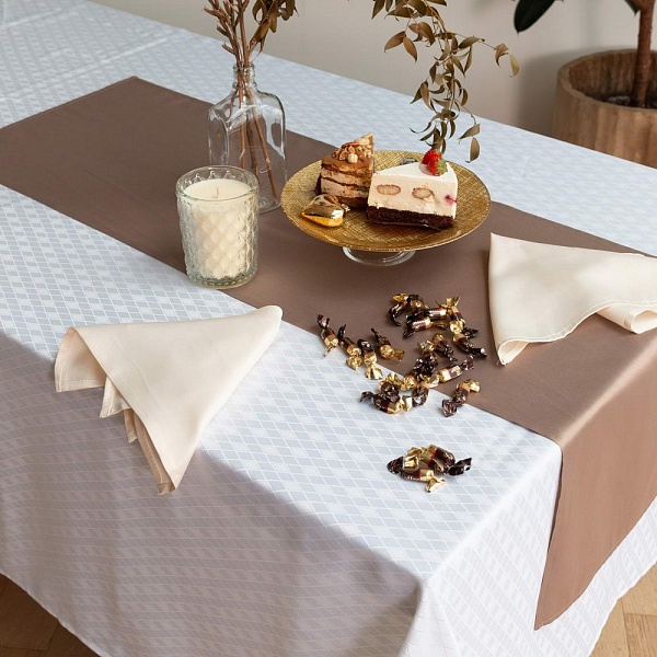 Катрин (белая) Скатерть 140х180