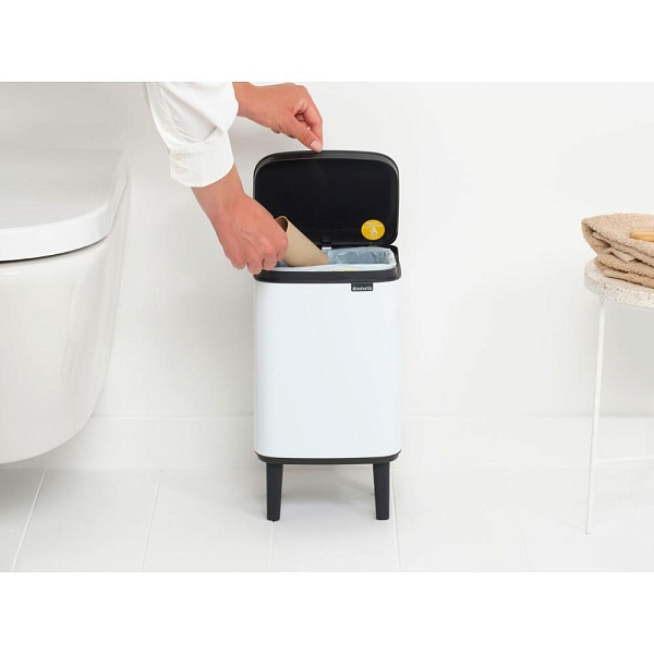 Мусорный бак 12 л Brabantia Bo Hi белый