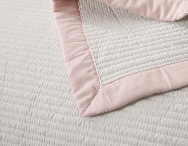 Комплект покрывало и наволочка 160 х 220 см Sofi de Marko Марисоль кремовый