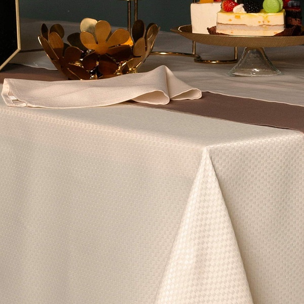 Ирида (крем) Скатерть 140х180
