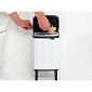 Мусорный бак 4 л Brabantia Bo Hi белый