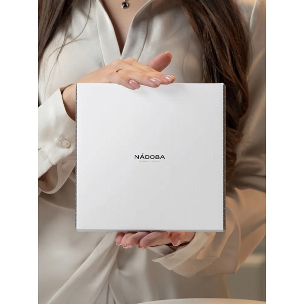 Тарелка обеденная фарфоровая 27 см Nadoba Aurora