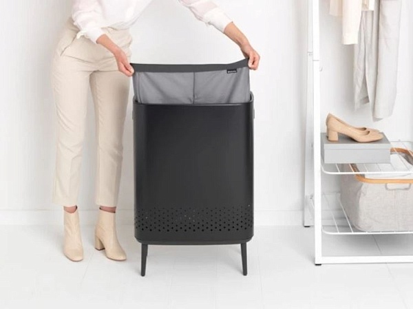Бак для белья двухсекционный 90 л Brabantia Bo Laundry Bin Hi чёрный