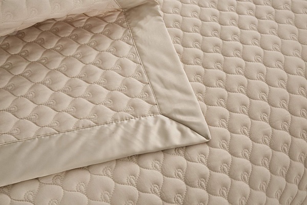 Комплект покрывало и наволочки 160 х 220 см Sofi de Marko Роксалана крем