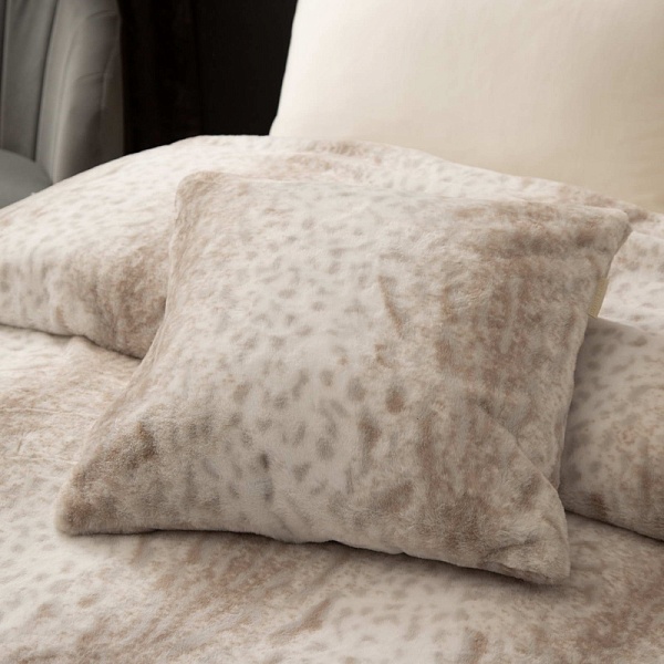 Наволочка 45 х 45 см Sofi de Marko Мех №5