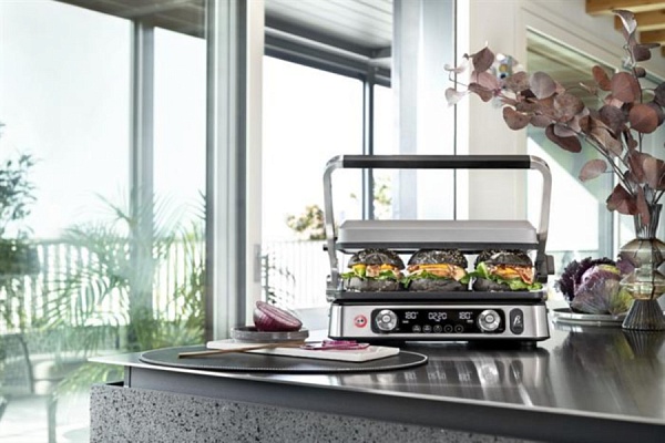 Мультигриль DeLonghi CGH1112DP.SP