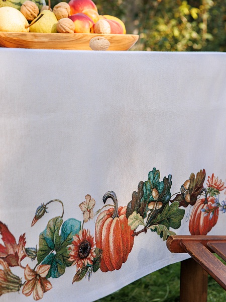 Подушка 45 x 45 см Le Gobelin Тыквы и подсолнухи Этажерка